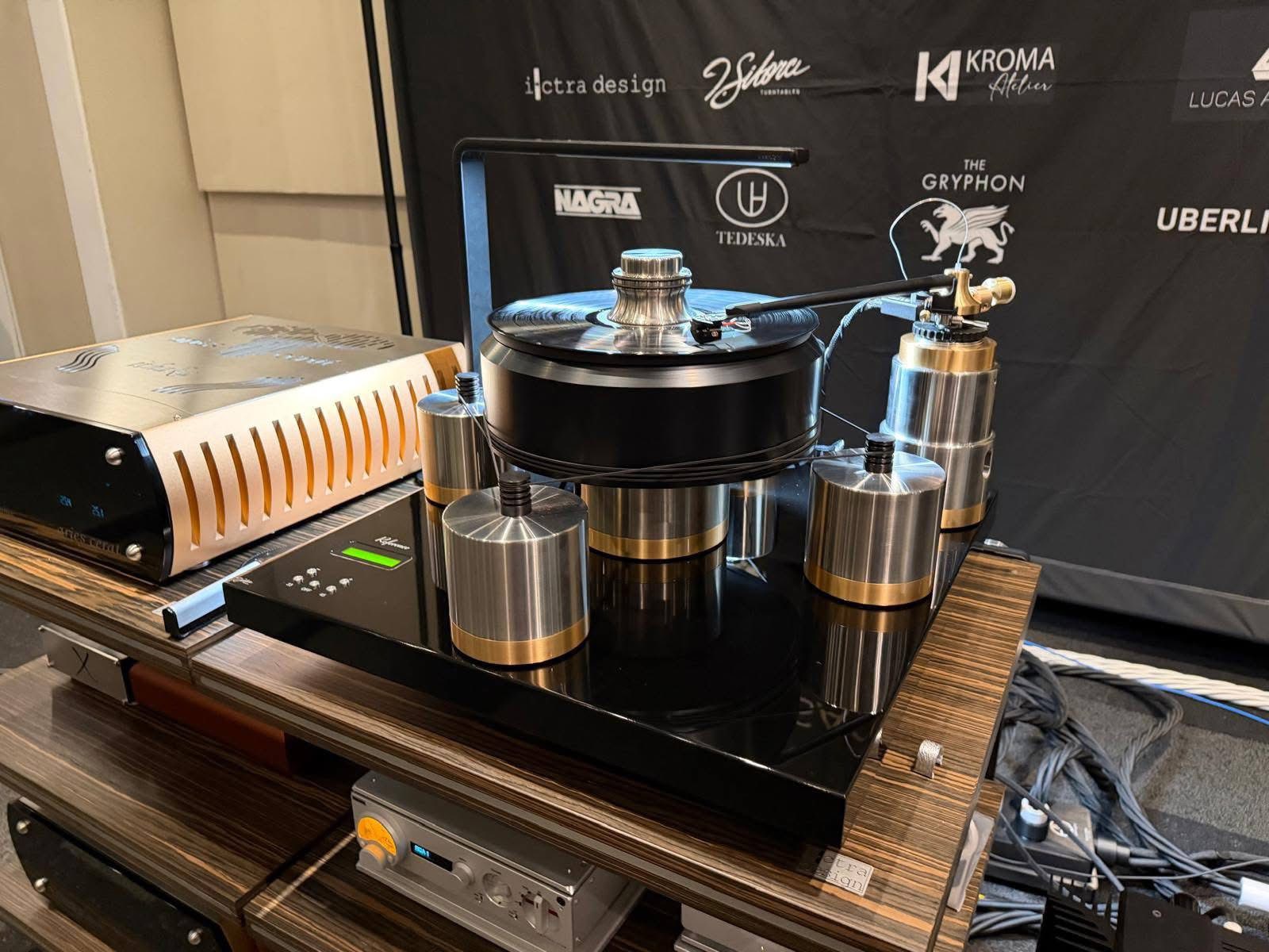 J.Sikora Turntables… Reference + KV12 Max ❤️❤️❤️ At the