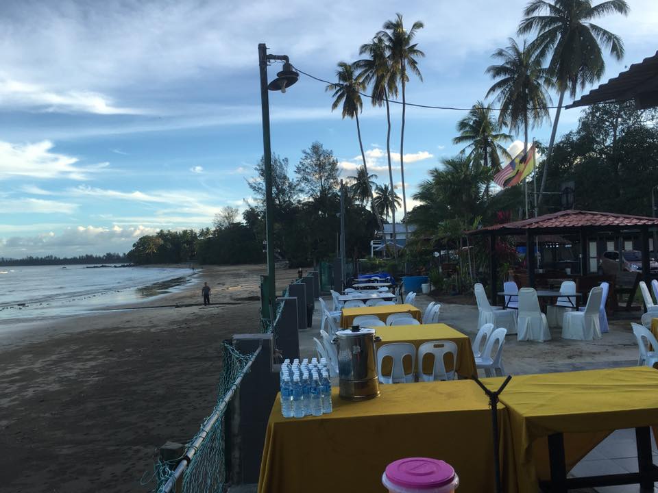 Beach Front Dinner Setting For Vip Guests Siar Beach Resort Facebook