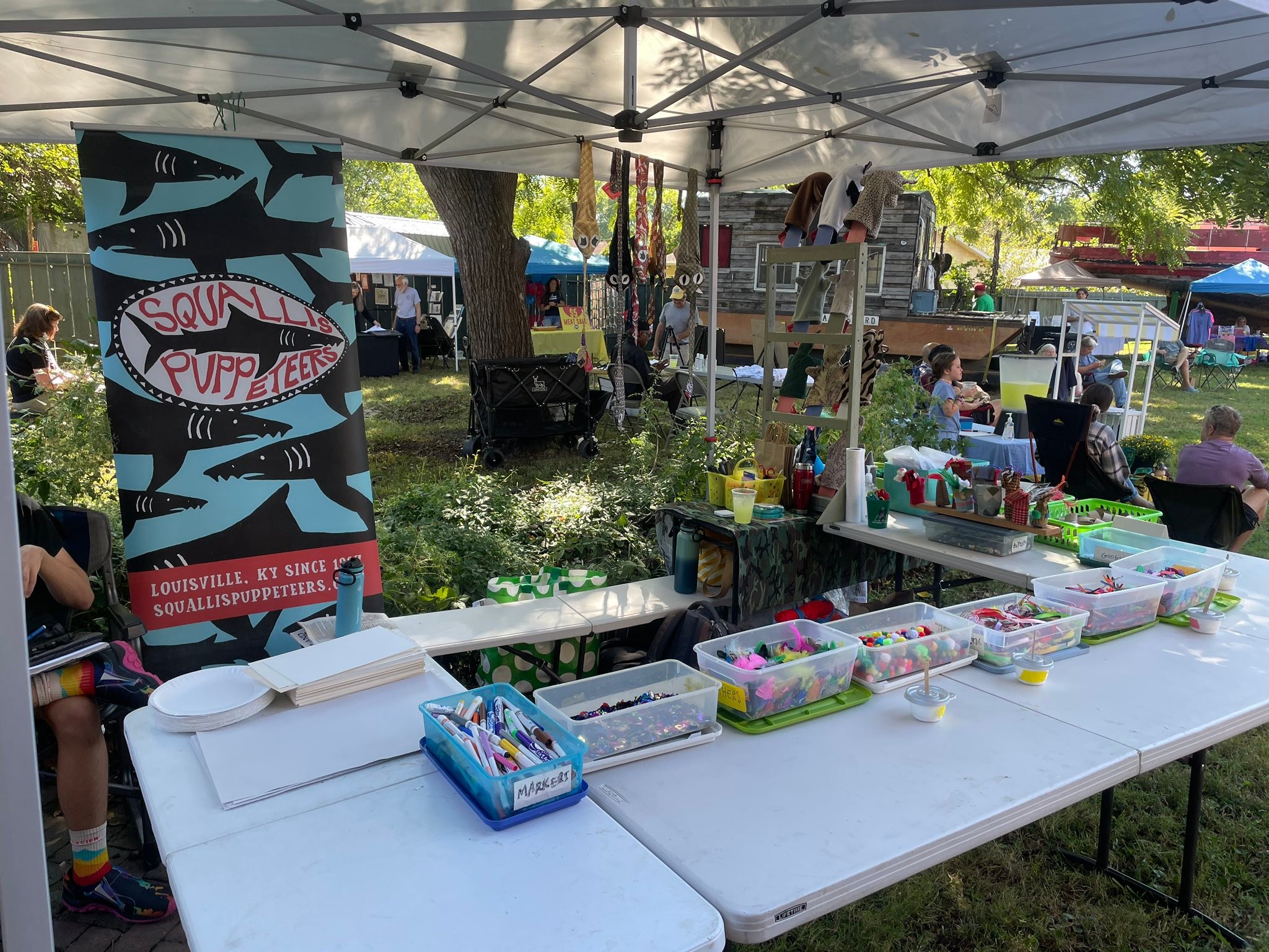 Squallis Puppeteers | Louisville KY