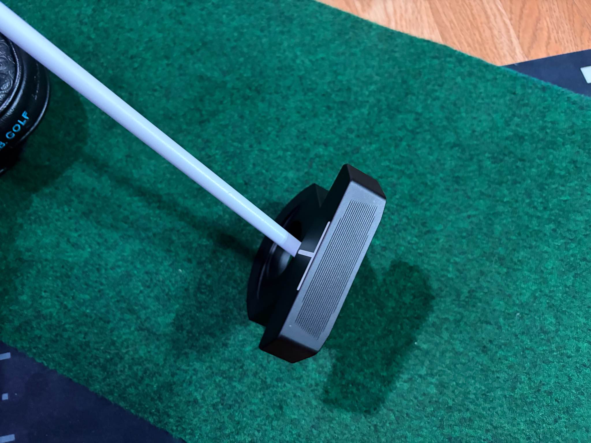 LAB df3 sweeper putter RH with Original headcover - Golf Clubs - Garden ...