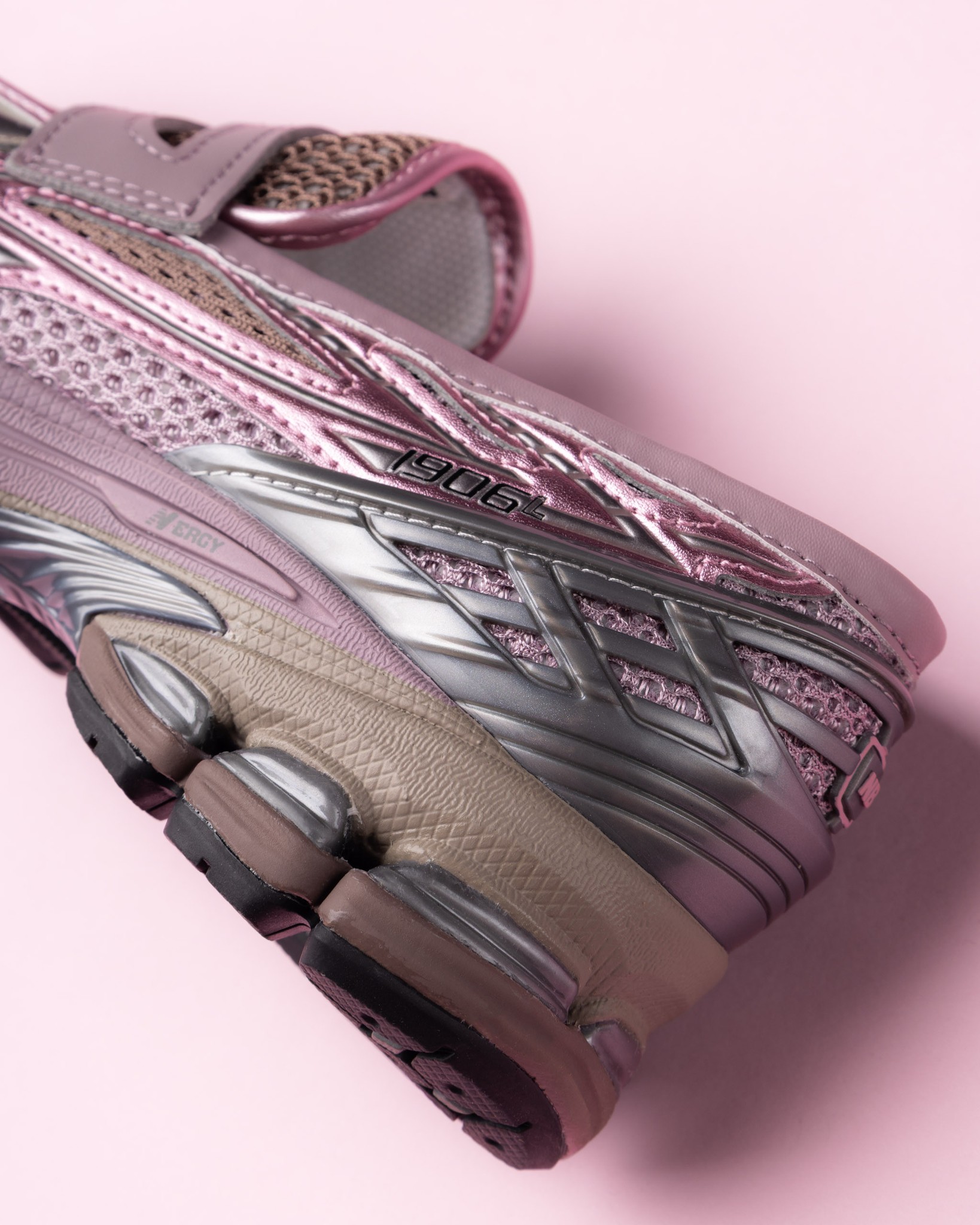 New Balance U1906 Loafer out now at Titolo⁠ ⁠ style code 