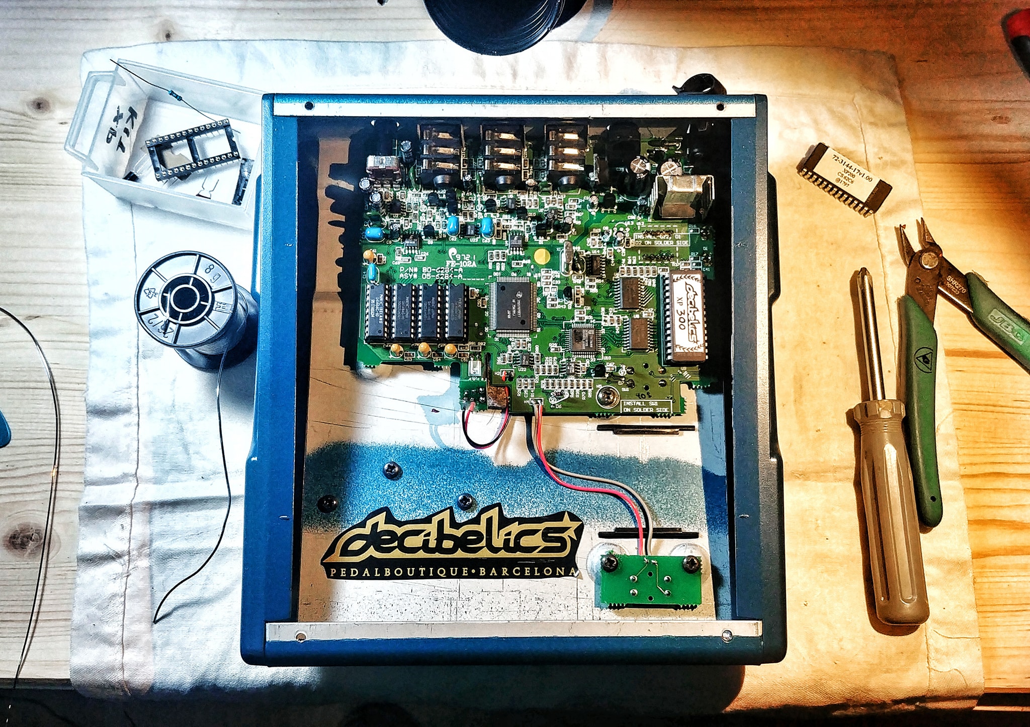 Anybody know somebody that does the digitech space station mod??