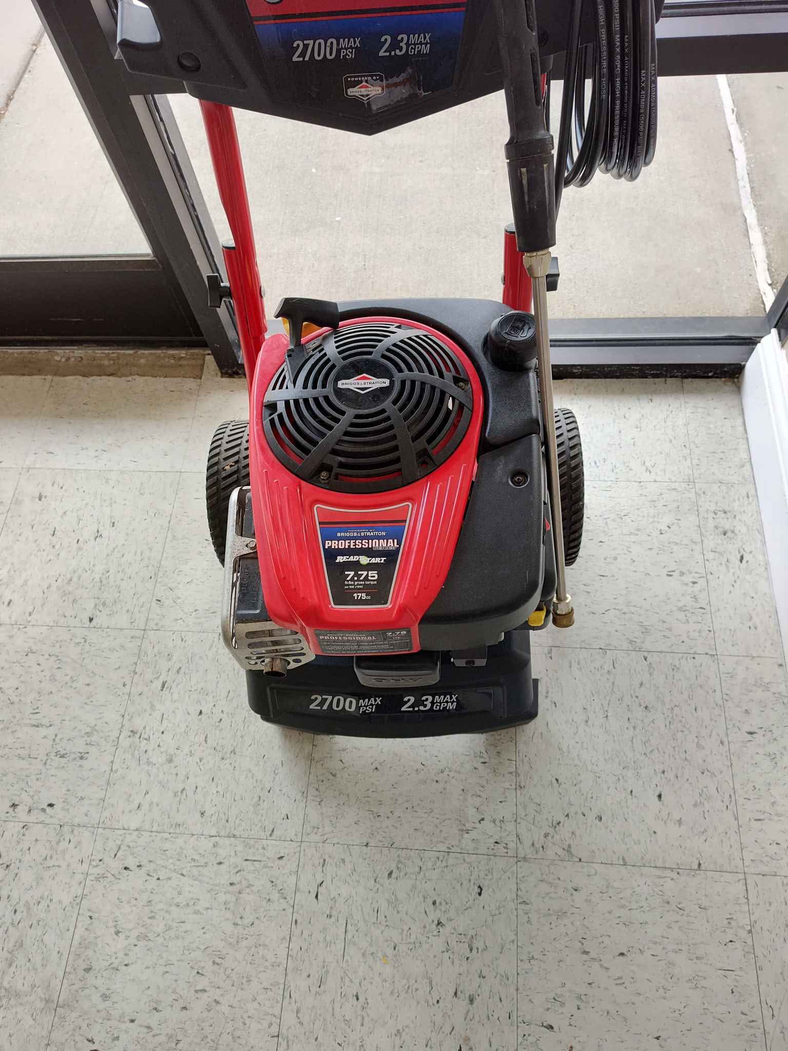 Troy bilt gas pressure washer 2700 max psi - Pressure Washers ...