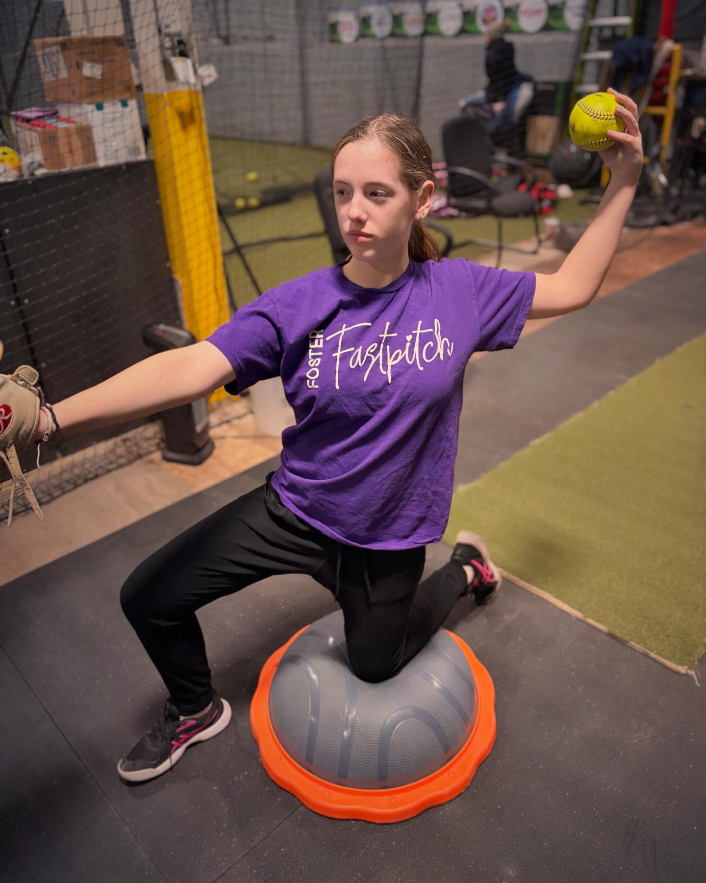 Jessica - We 💜 @kerrifosterblog & @fosterfastpitch. If you’re a pitcher ...