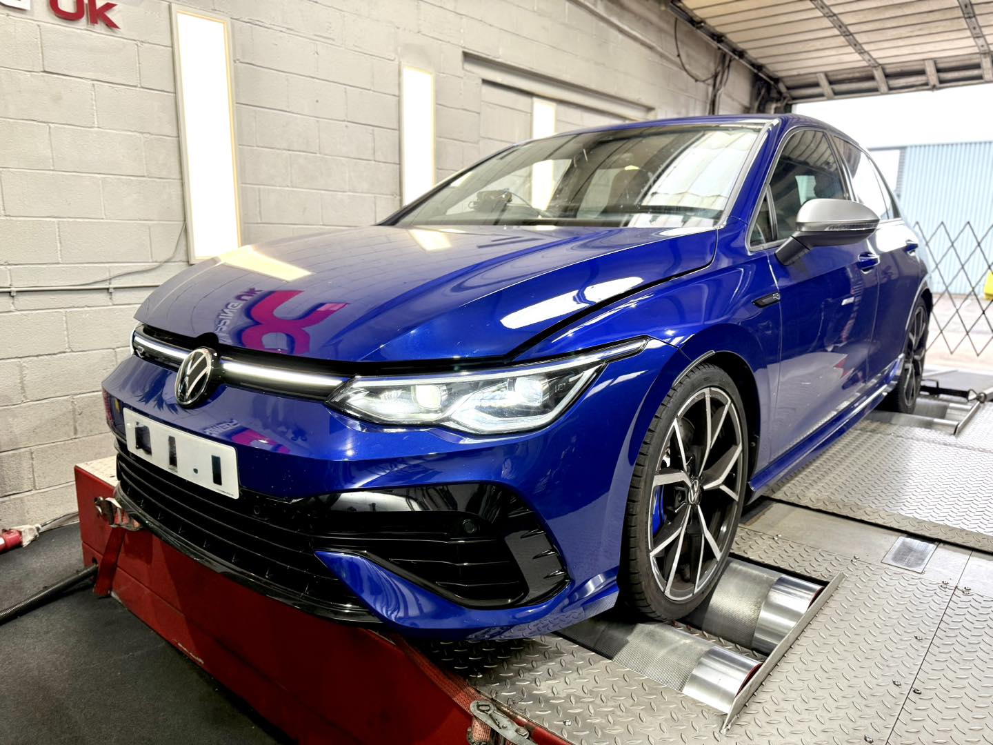 🏁 VW Golf R Mk8... - DC Remapping UK - 2WD & 4WD Dyno Tuning | Facebook
