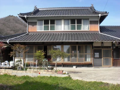 6-bedroom house in Japan for $9,500. 1249 sqft. 3950 sqft land. 6