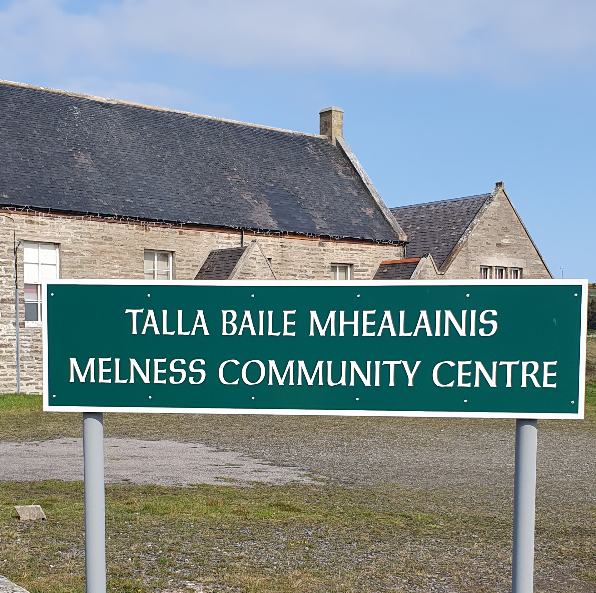 Melness - Say hello to Lally. He grew up in Lairg and visited Melness ...