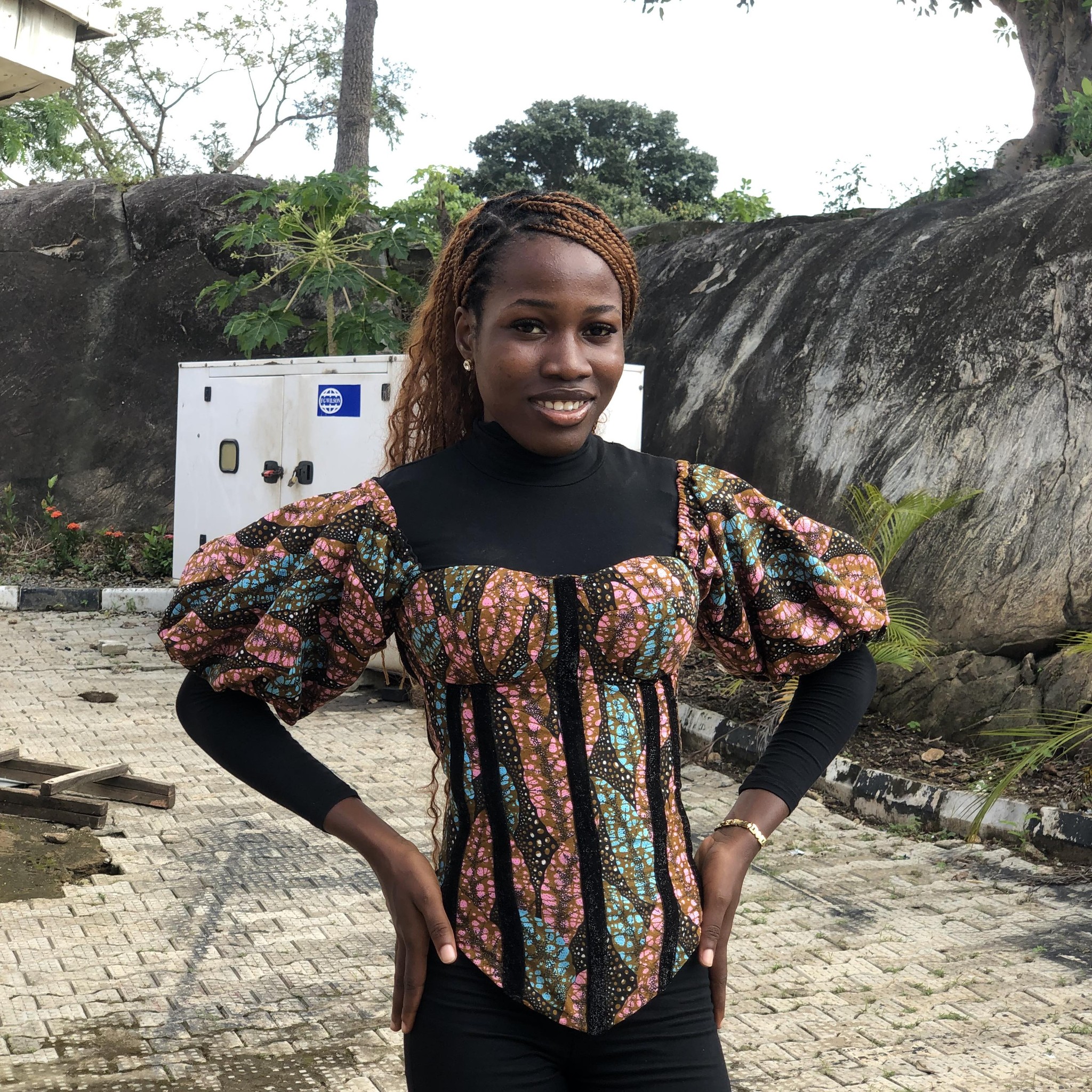 WE MAKE THE BEST CAKES AND SMALL CHOPS, IN THE WHOLE OF ABUJA, WE ALSO ...