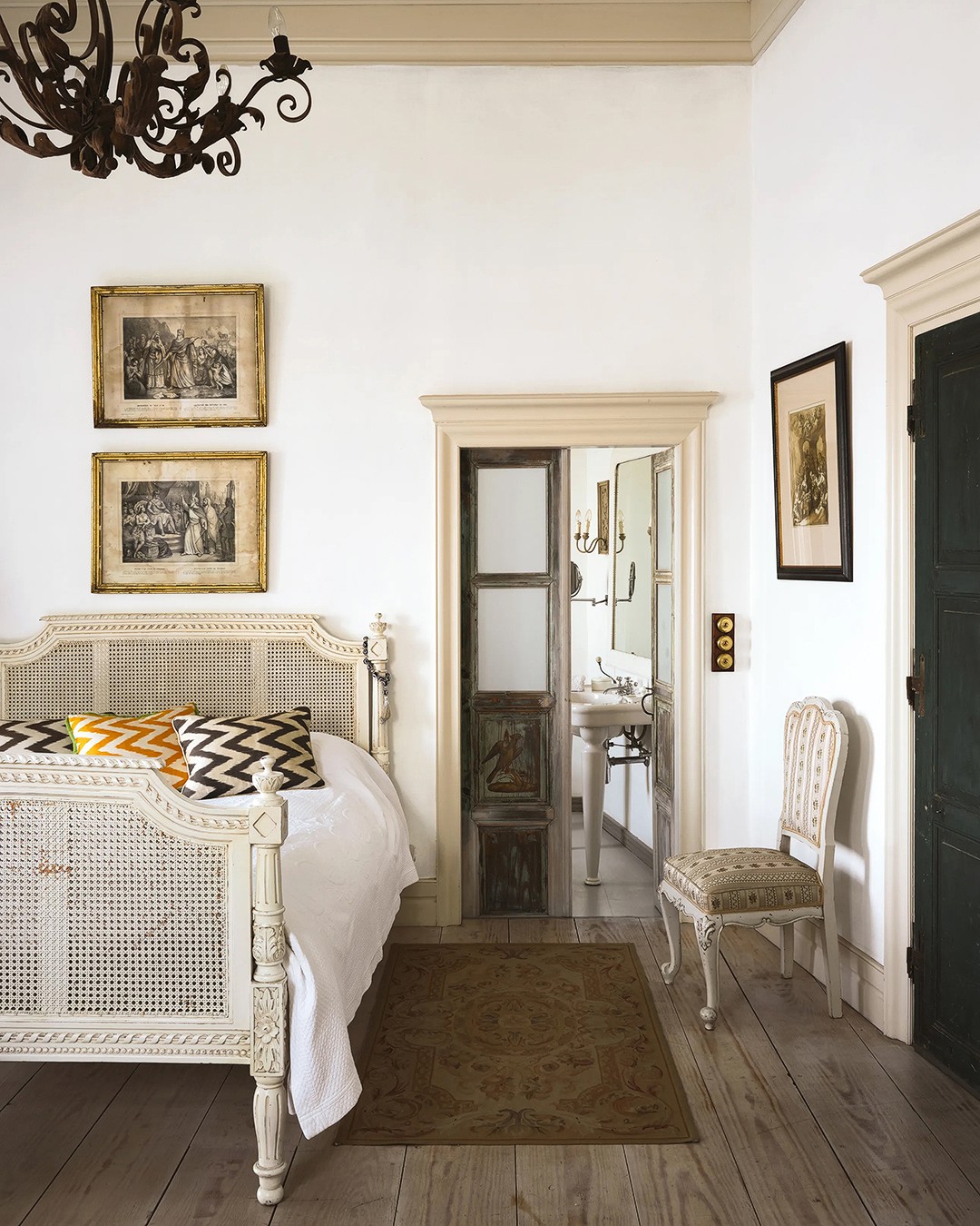 The San - Having inherited a derelict merchant's house on the Greek ...