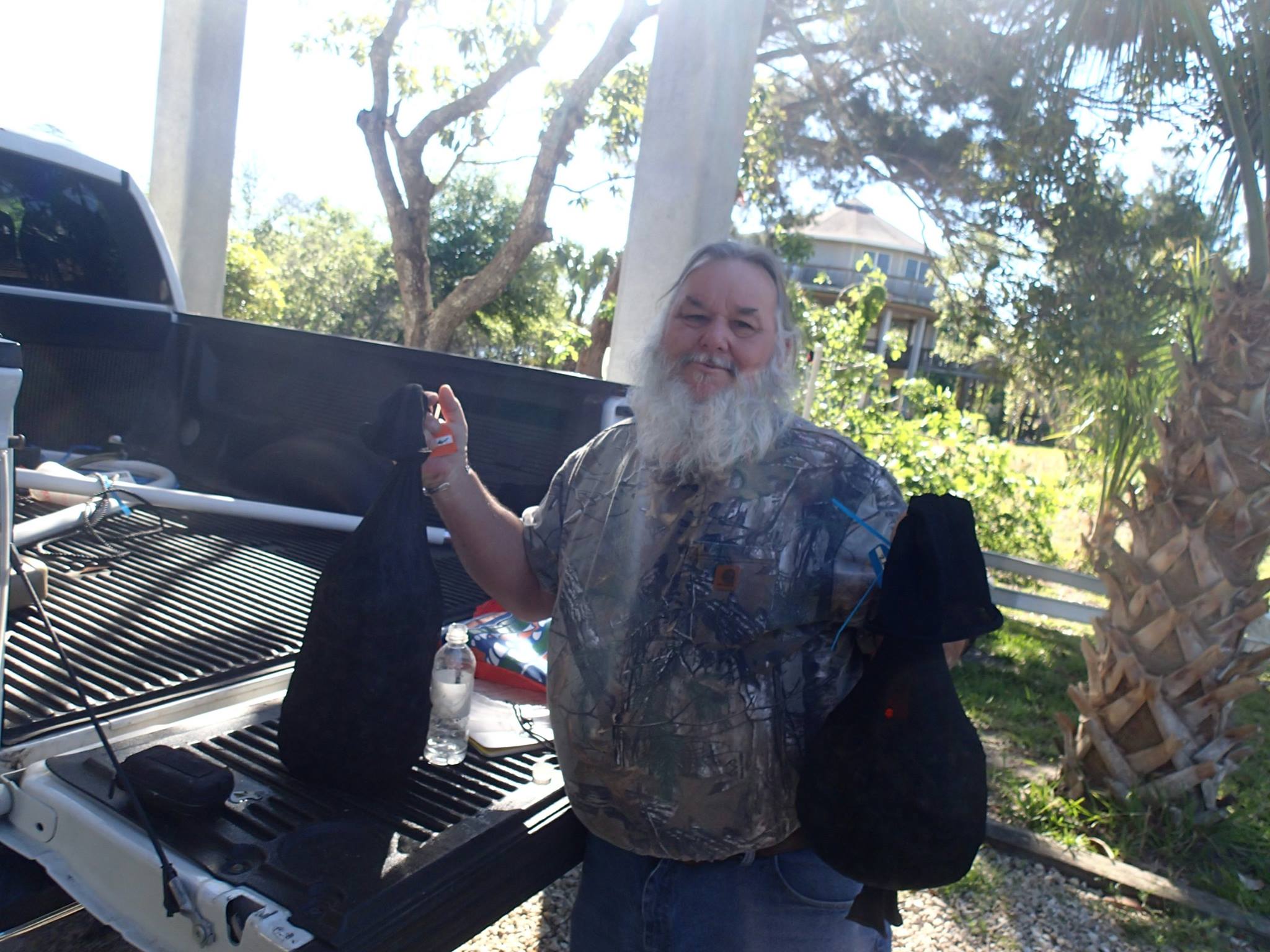 UF IFAS Shellfish Aquaculture Extension - A project participant ...