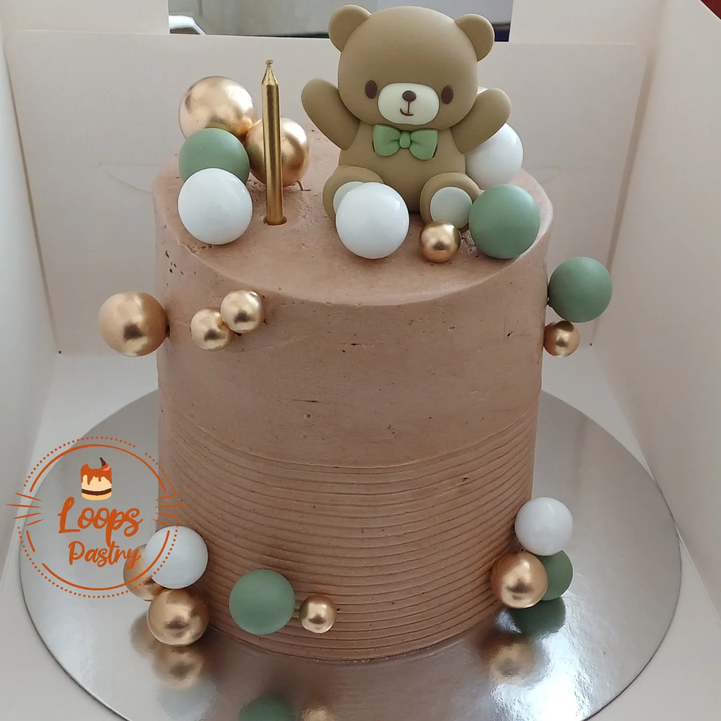 Loops Pastry | Bangor
