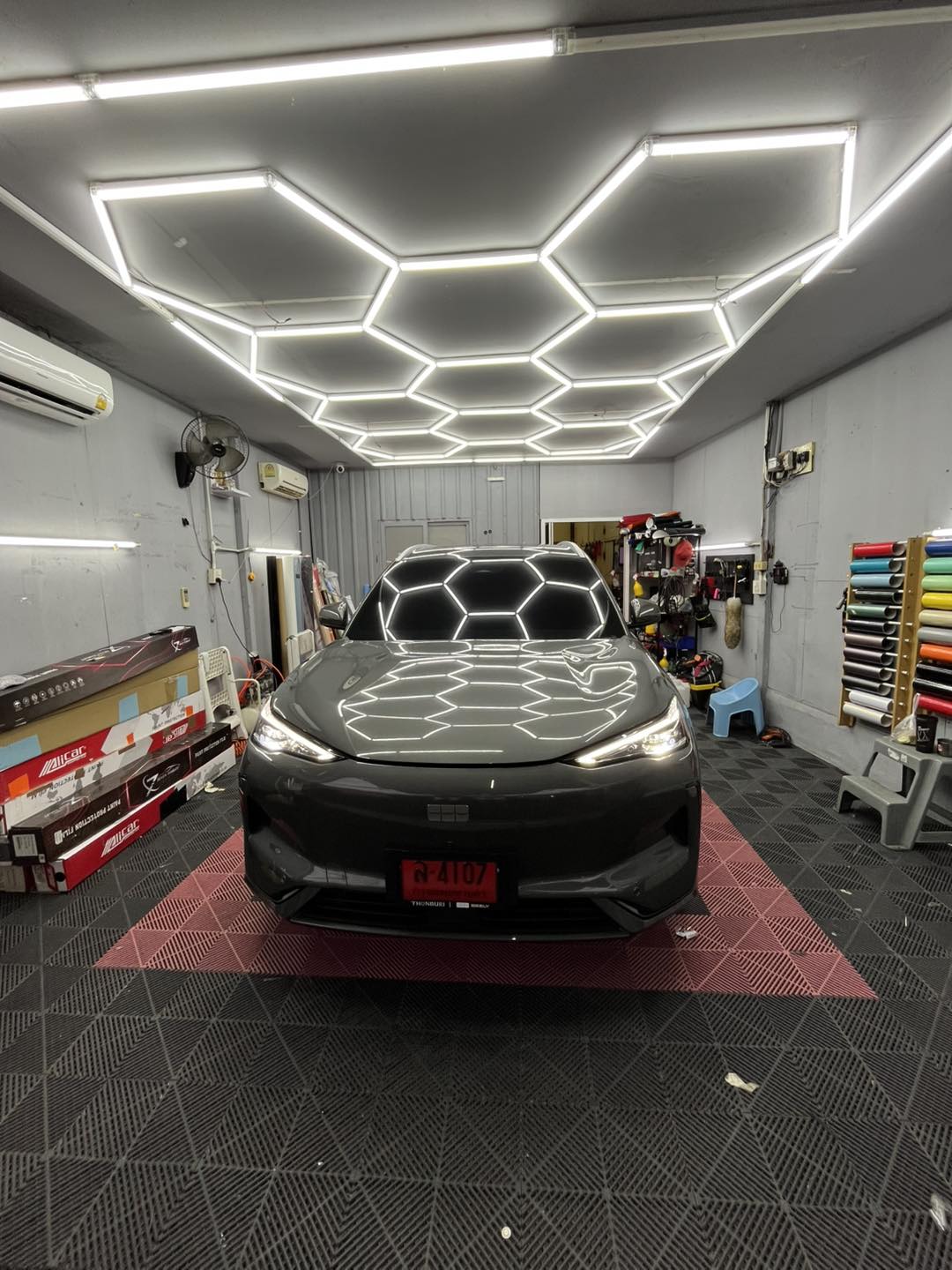 Model Geely ex5 ... - Tui Sticker-Wrap & Wash Car Detailing | Facebook
