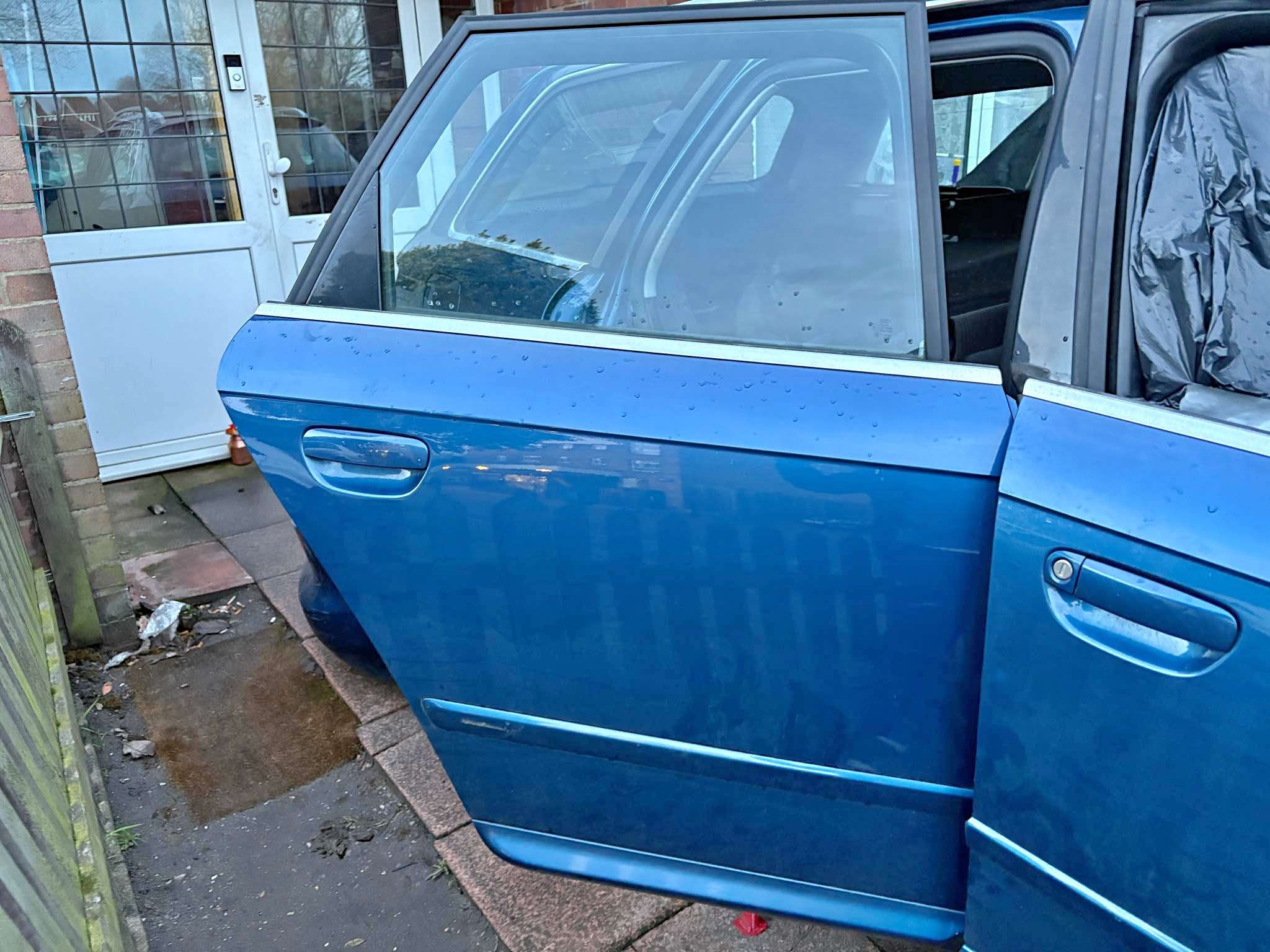 Audi a4 avant b7 offside rear door - Car Exterior Parts - Woking ...