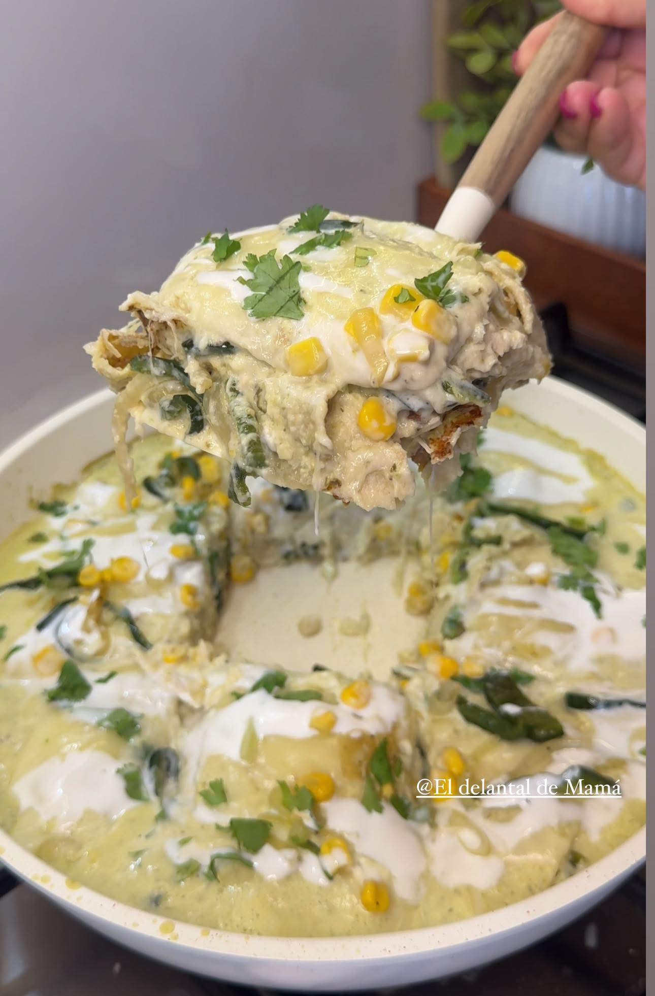 El - Pastel Azteca de Chile Poblano al sartén (sin horno) 🌽🌶️🧀 ...