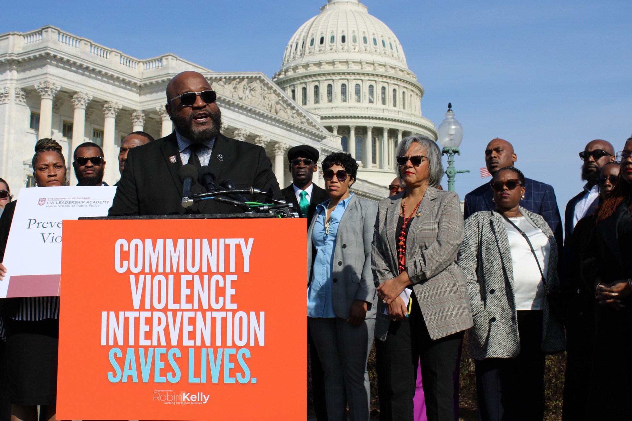 Robin - Community violence intervention programs save lives from gun ...