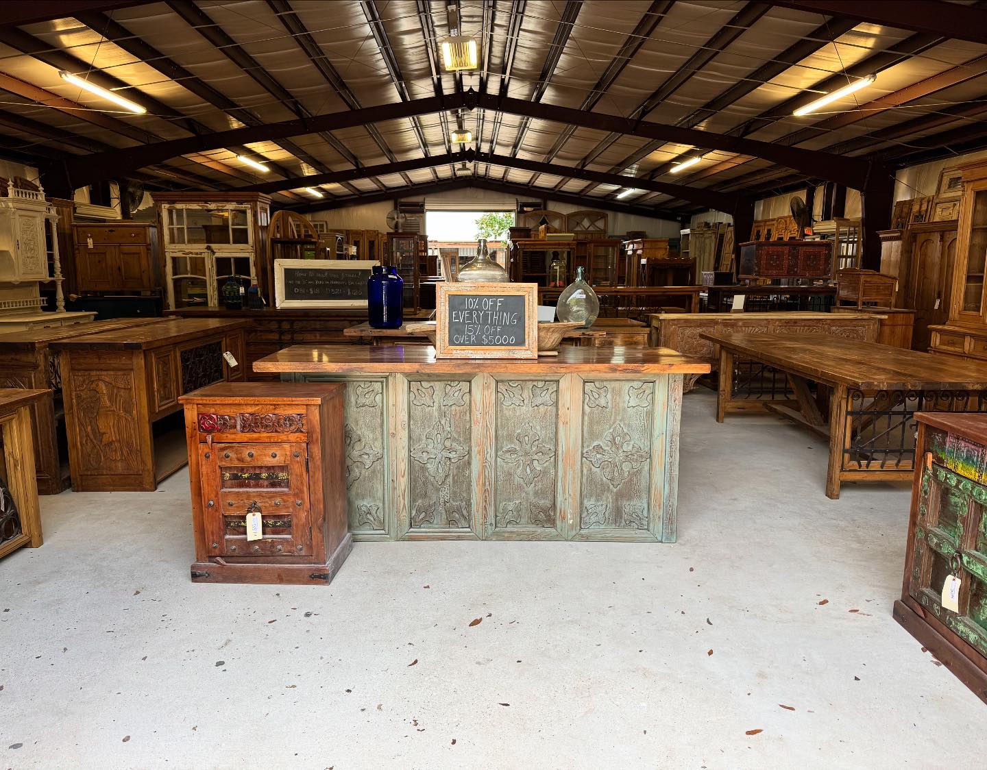 Charles... - Charles Phillips Antiques and Architecturals