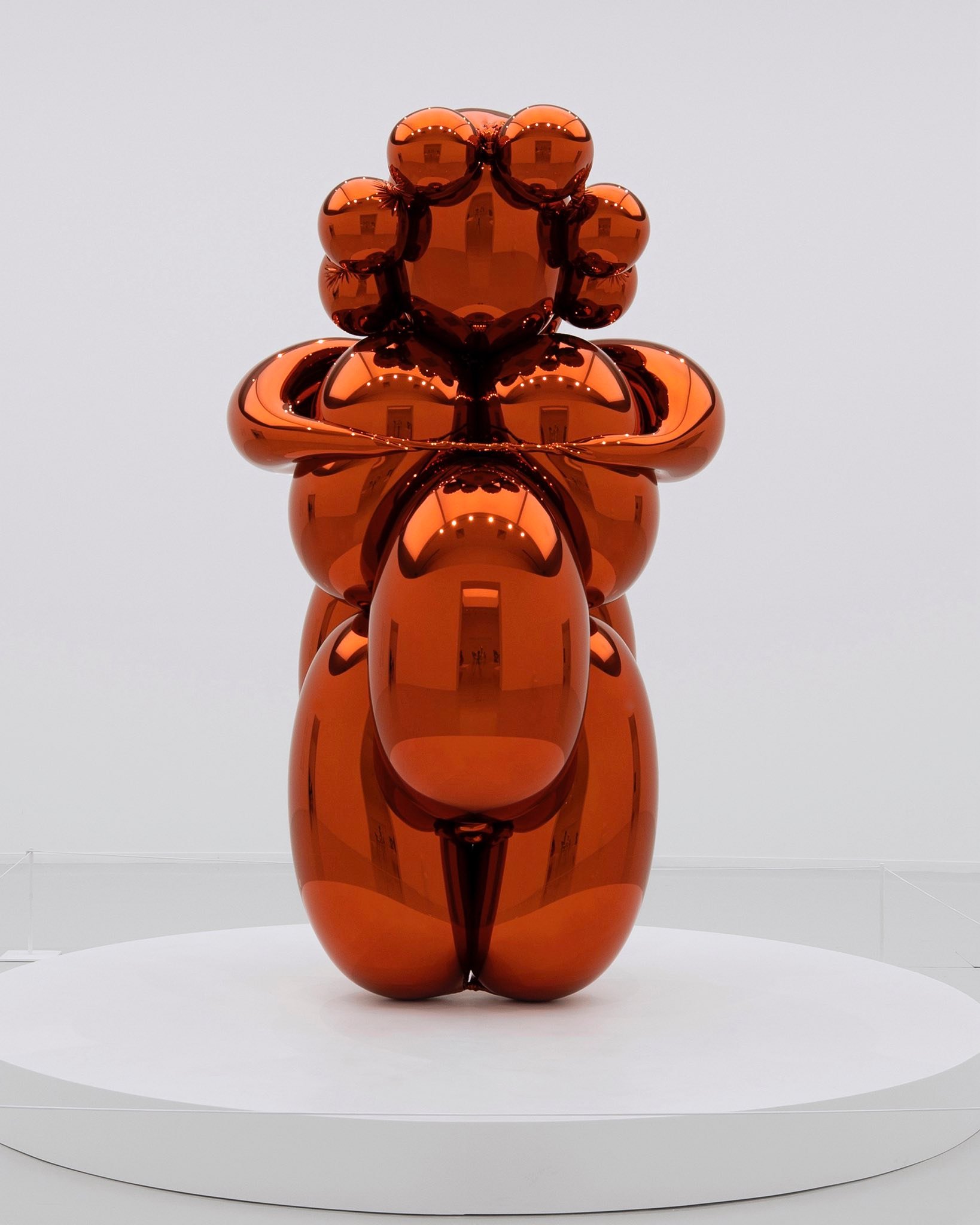 Jeff Koons' Balloon Venus sculpture inspired by Venus of Willendorf