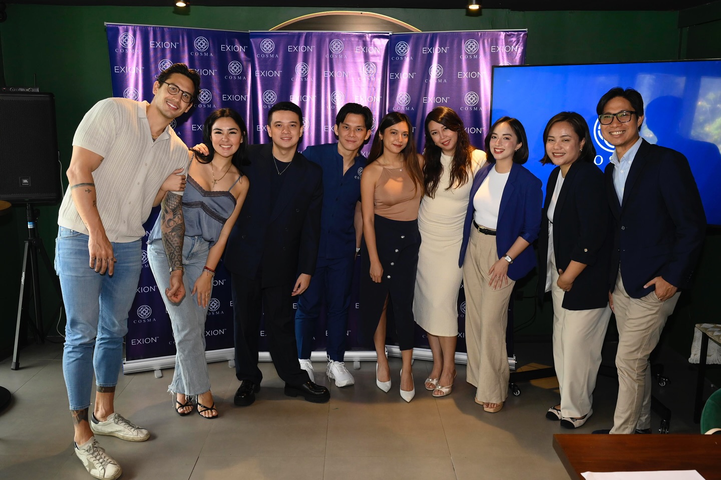 Gwen Zamora - Gwen Zamora added a new photo.