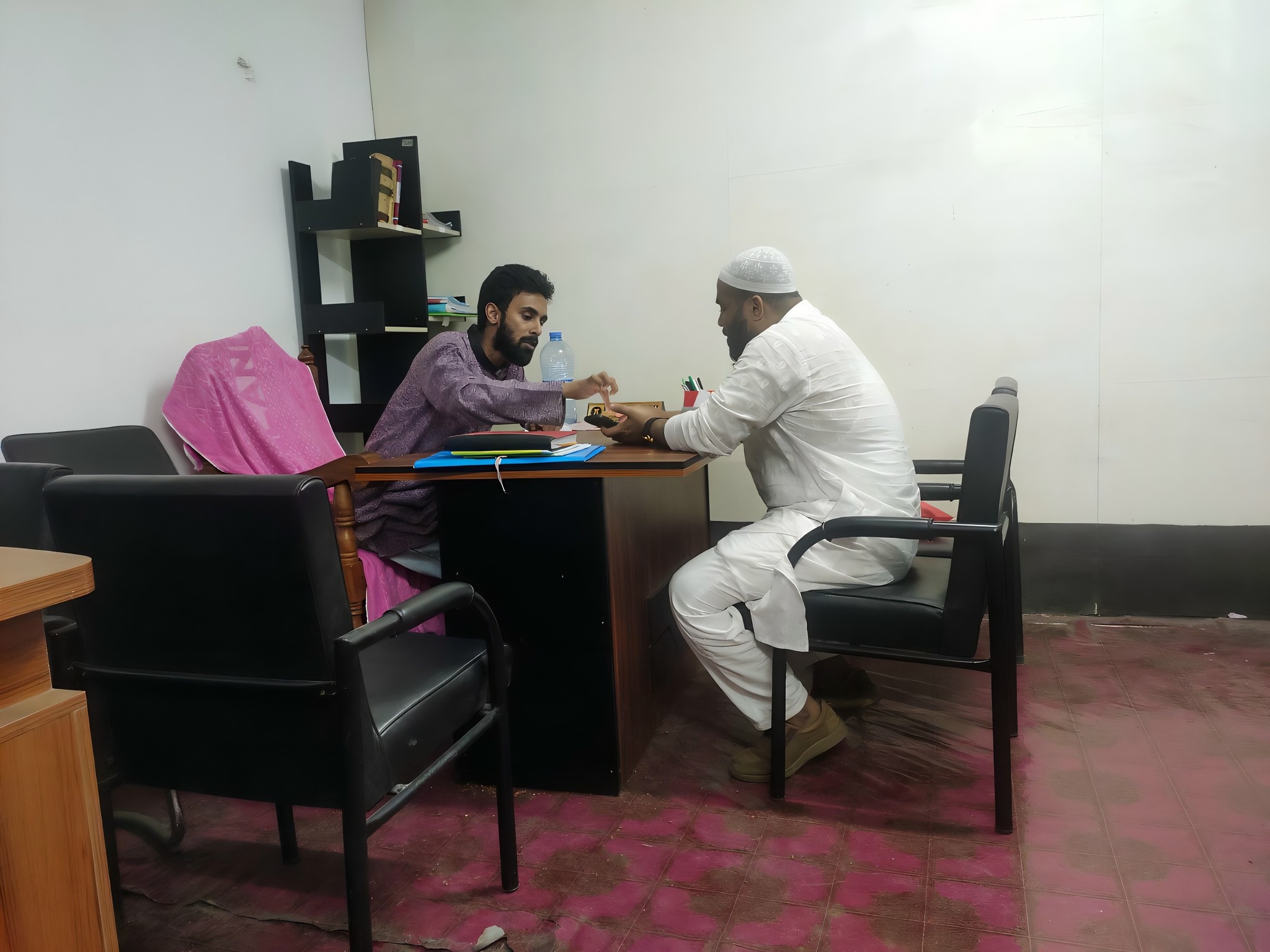 Arab - Consultation ⚖️ - A lawyer's time and advice are his stock in ...