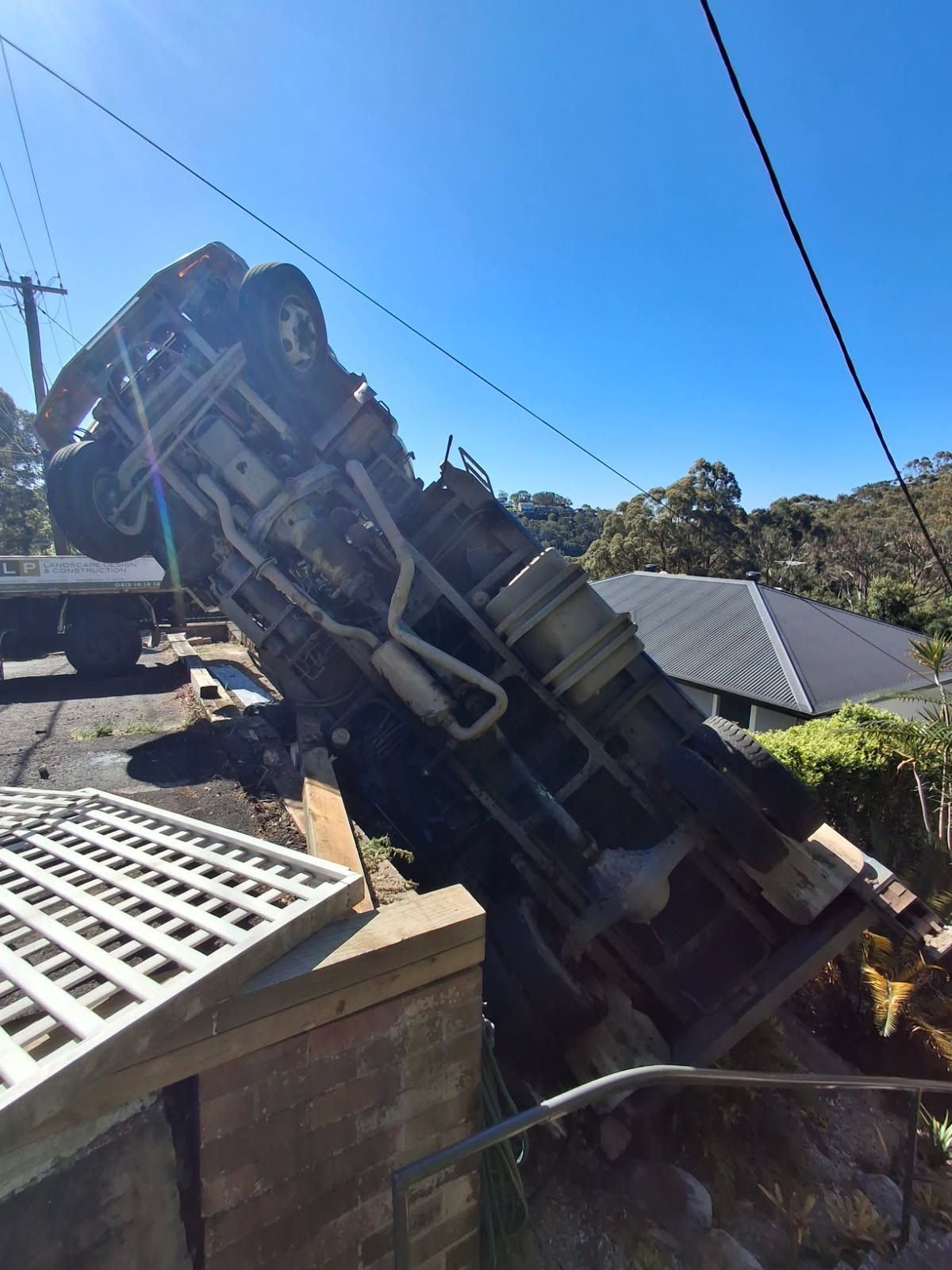 Sutherland - Como - Truck Tip-over - Some power outages About 1.50pm ...