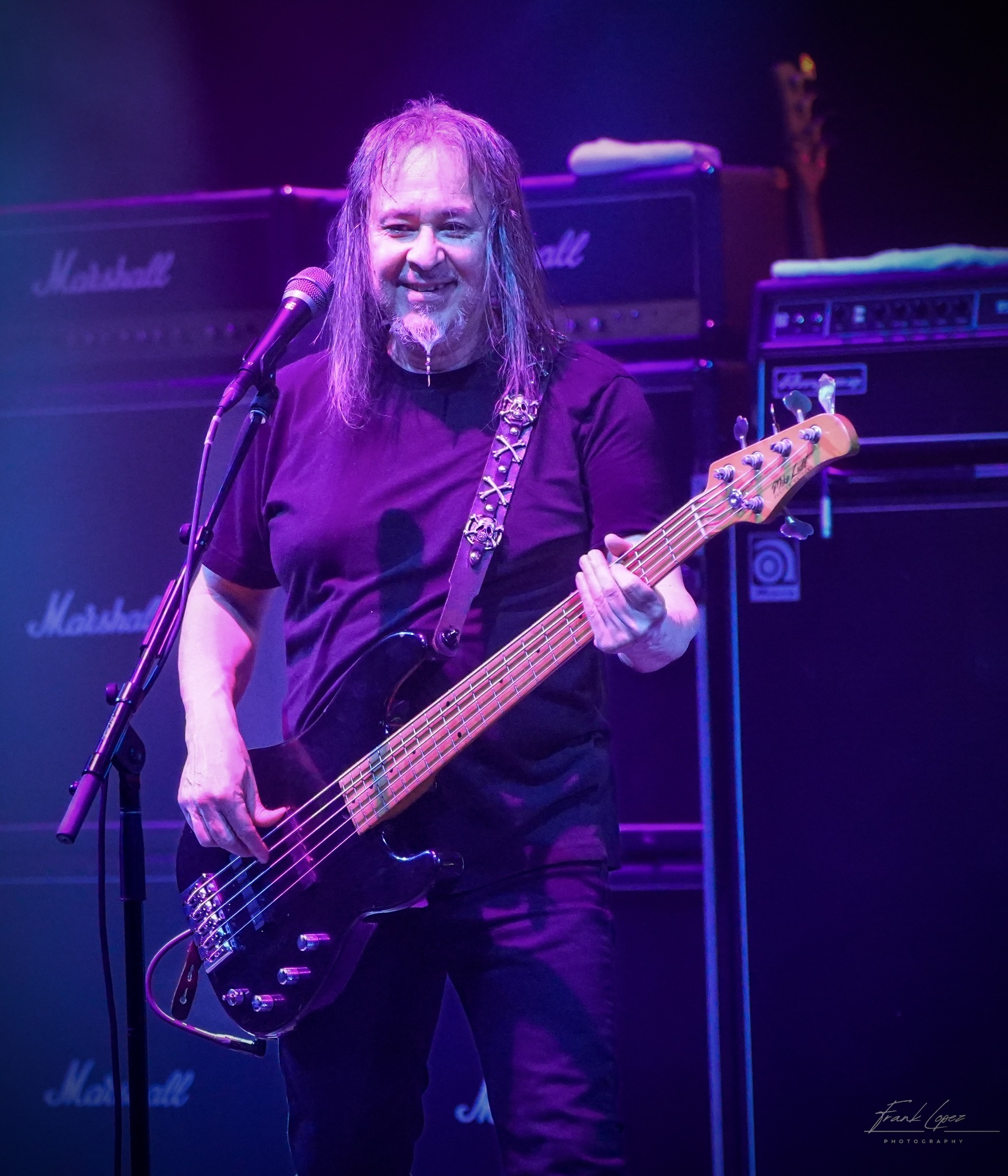 Queensrÿche - Is that a smile we see from Ed Bass?! Monsters of Rock ...