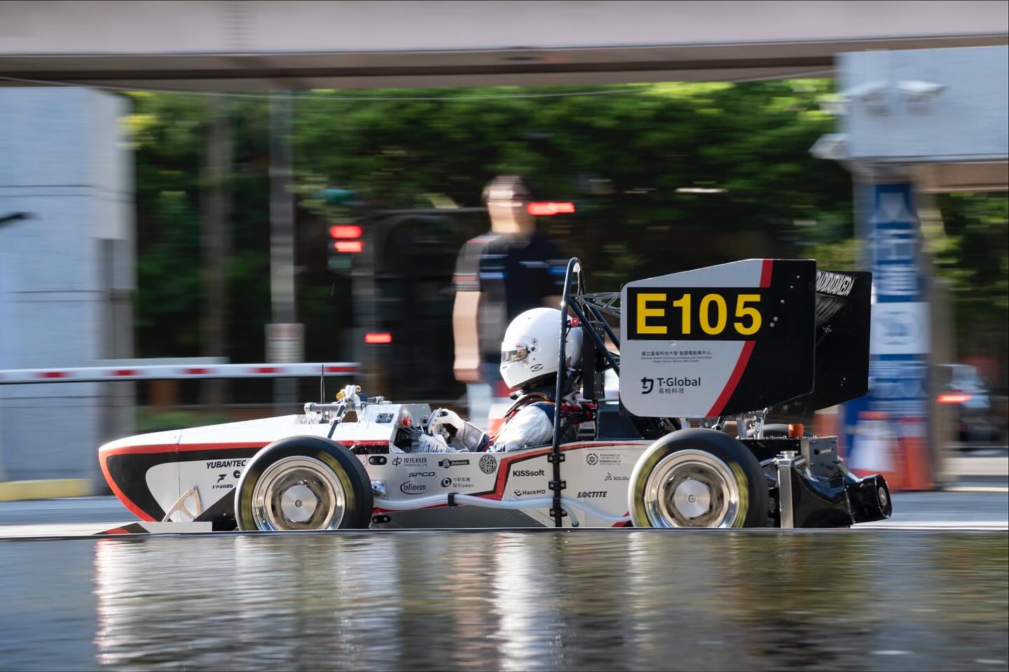 Taiwan Tech Racing... - Taiwan Tech Racing 臺科大方程式賽車隊