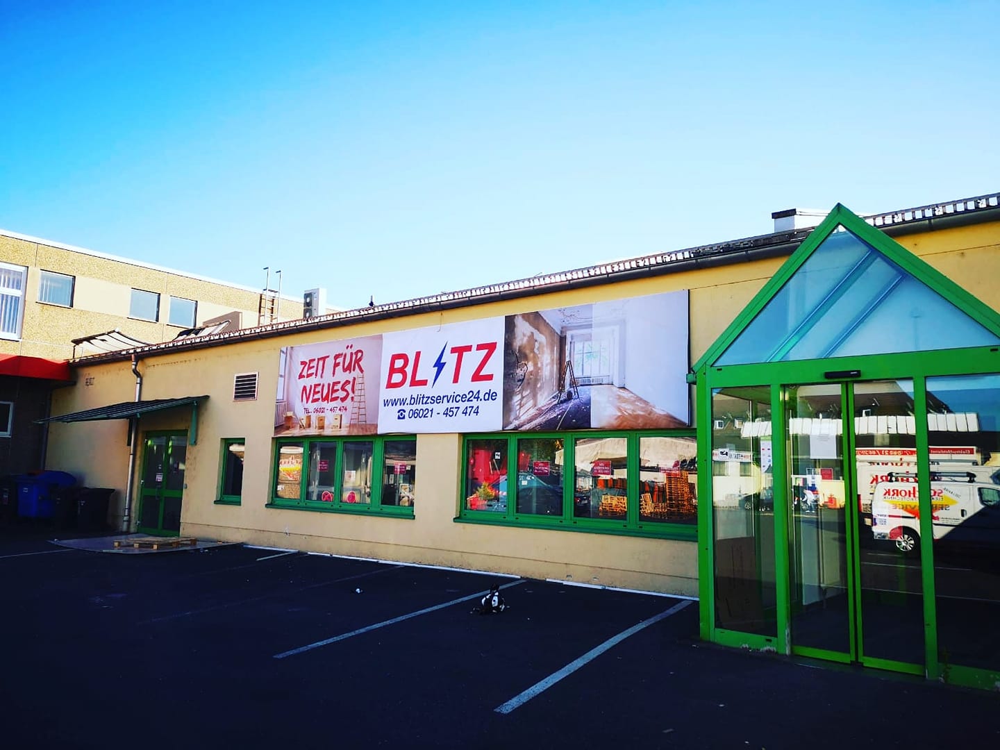 Am 04.07.2020 eröffnen wir unseren second hand shop in der Goldbacher Straße 98, 63741 Aschaffenburg (Gegenüber Kerzen Wenzel in Damm). Elektrogeräte, Möbel bis zu Deko Artikel, da ist für jeden was d