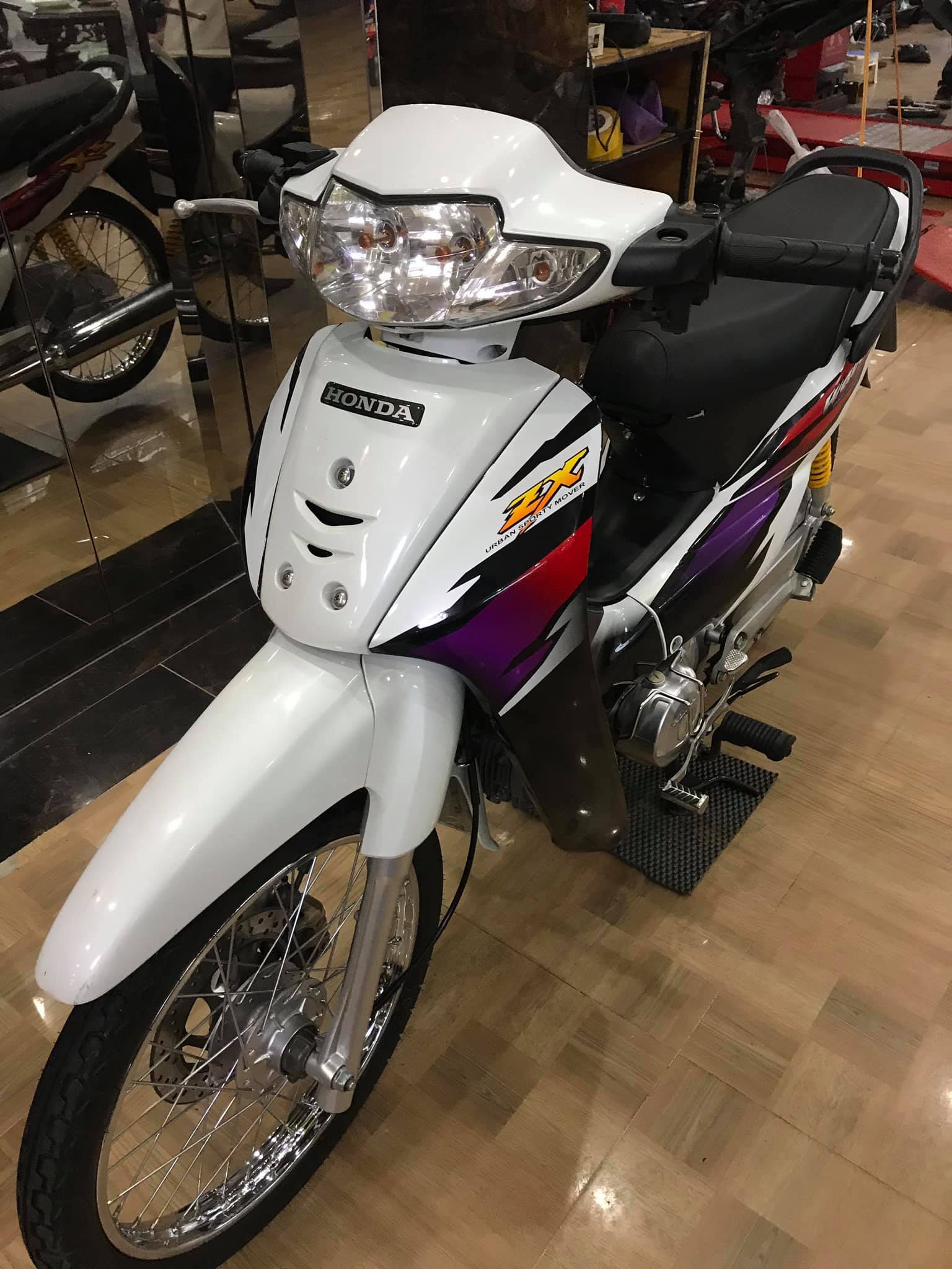 Wave Zx trắng huyền thoại hình thức đẹp ngất ngây,máy zin chất vừa