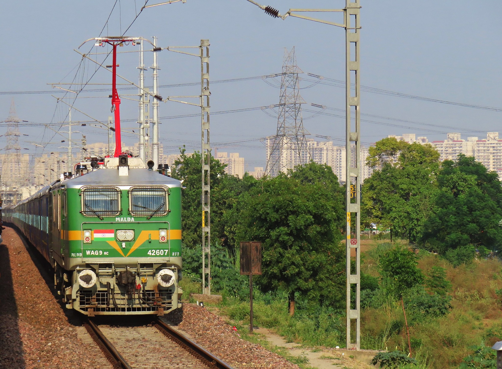 TrainTrackers - **Factory Fresh Series : : 290th Installment 2025 ...