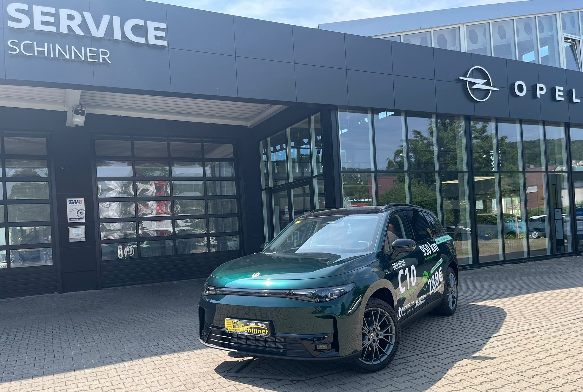 Best HD Pictures about  Autohaus Schinner Jena  with No AI Images
