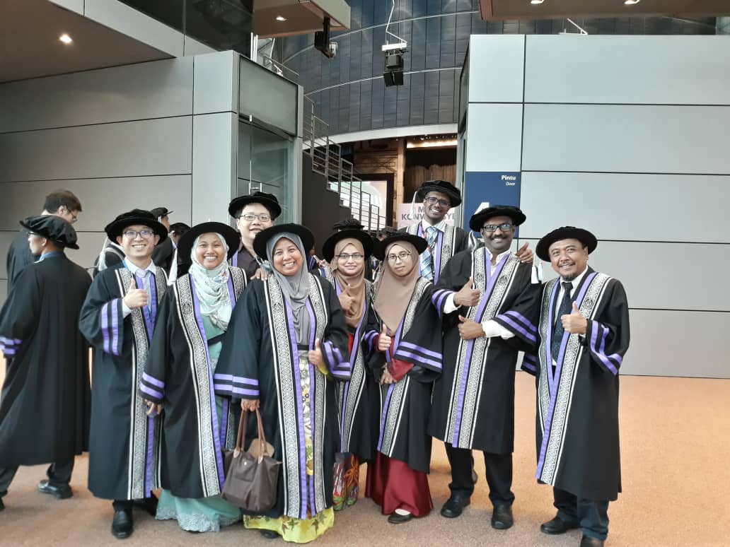Lets troll some photos of EEE... - UTP EE Department