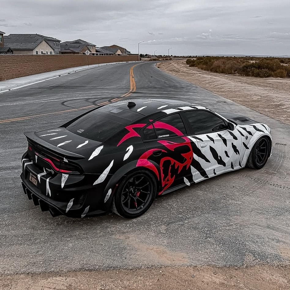 LX - #SuperchargedSunday Custom Wrapped Dodge Charger SRT Hellcat ...
