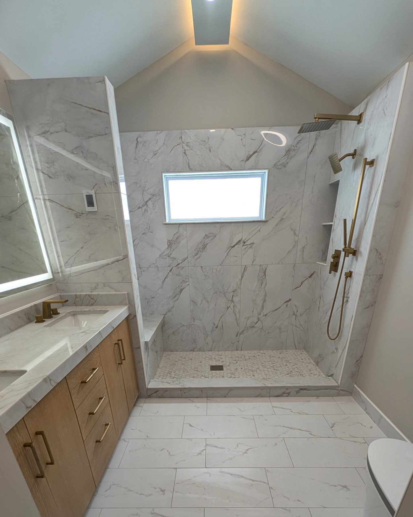 Ensotile - Atlanta Bathroom Remodeling | Stone Mountain GA