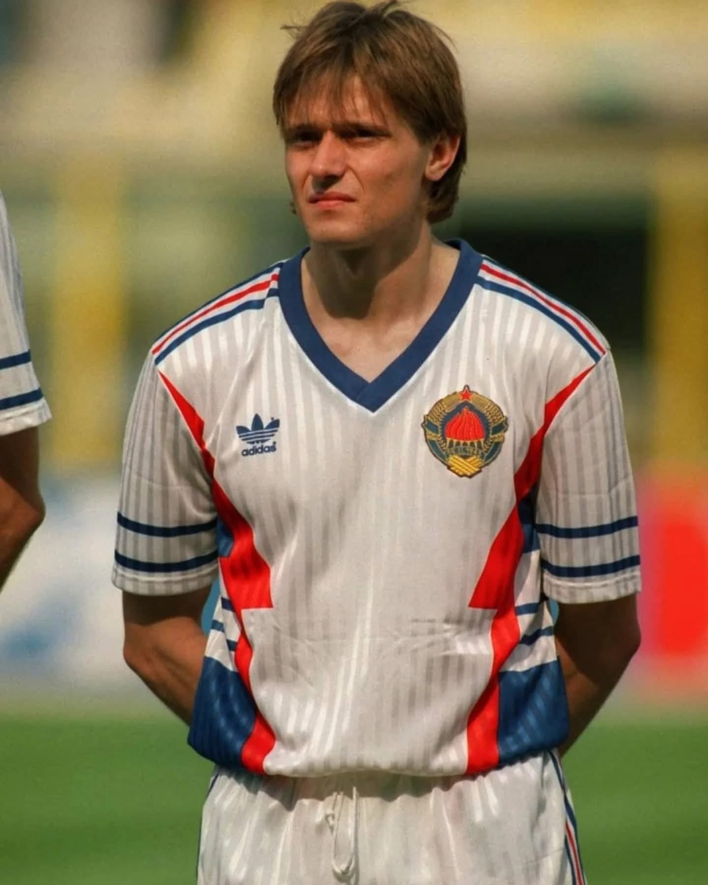 Dragan Stojkovic: what a midfielder for Yugoslavia!!