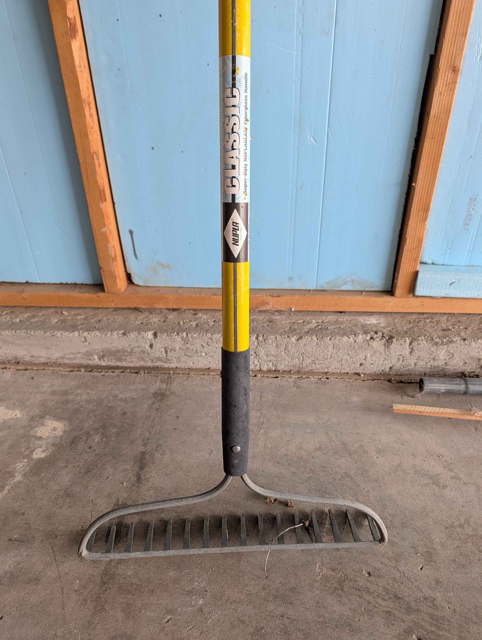 Heavy Duty Landscaping Rake - Garden Tools & Equipment - Colorado ...
