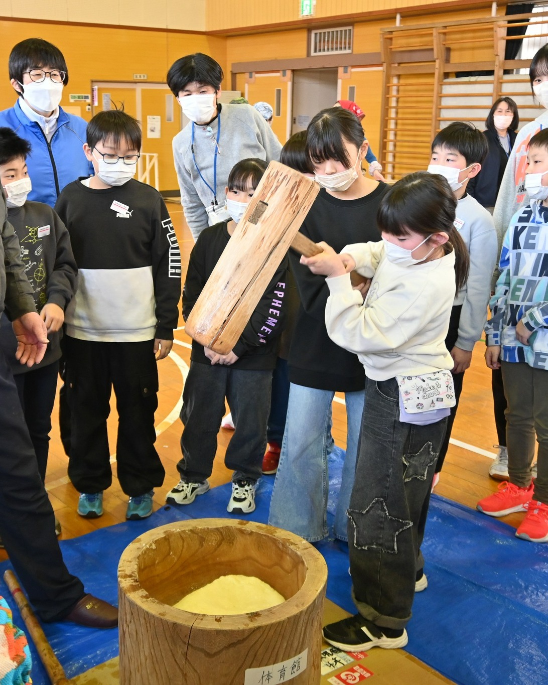 西馬音内 小学校