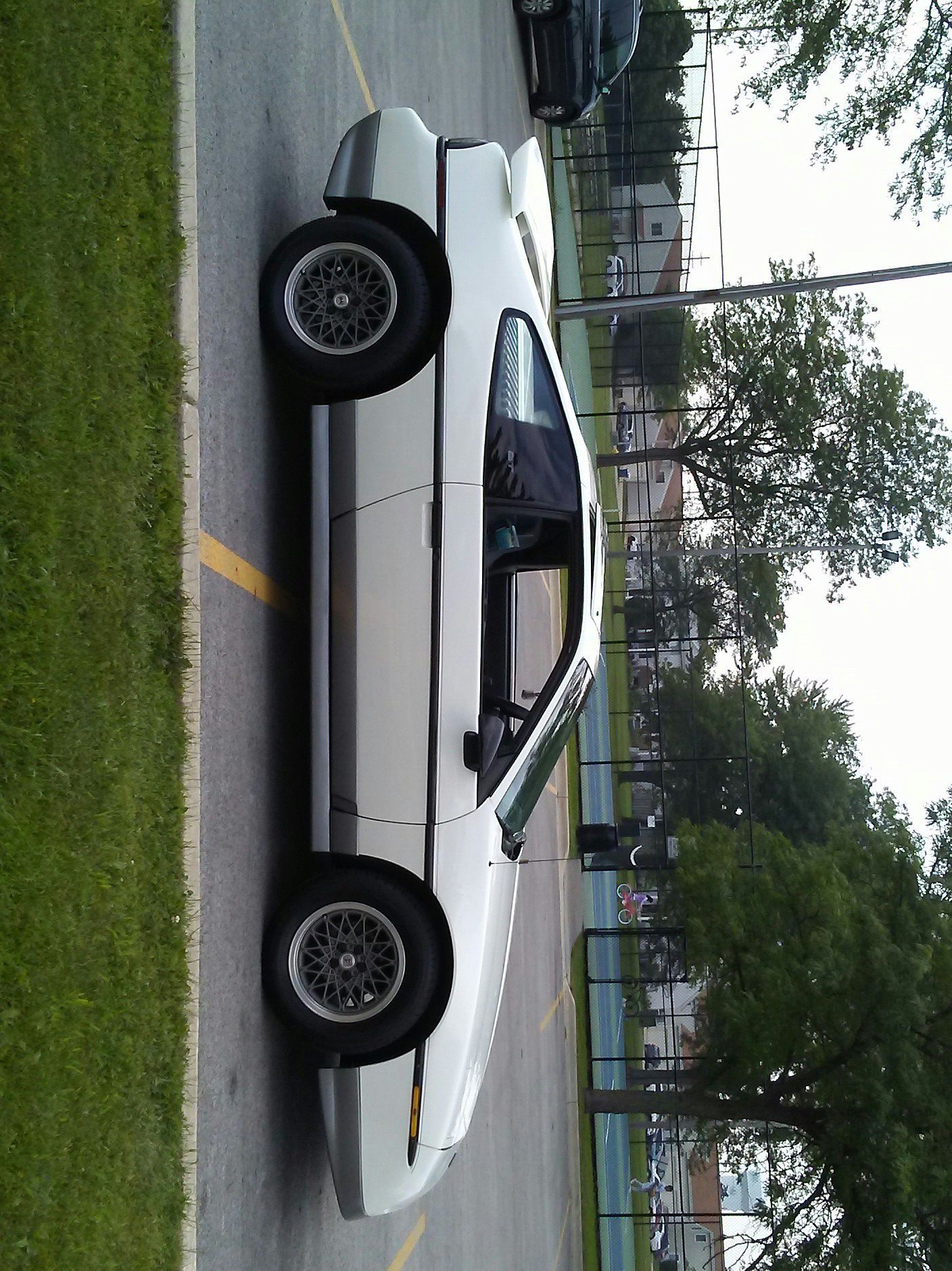 1986. For sale. 265. 1550000. 03108672121
