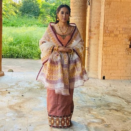 manipuri ladies dress Fijolse pammure, Manipur traditional ♥️♥️♥️ #manipur #traditional #lovers #manipurfashion kajenglei manipuri girl instagram