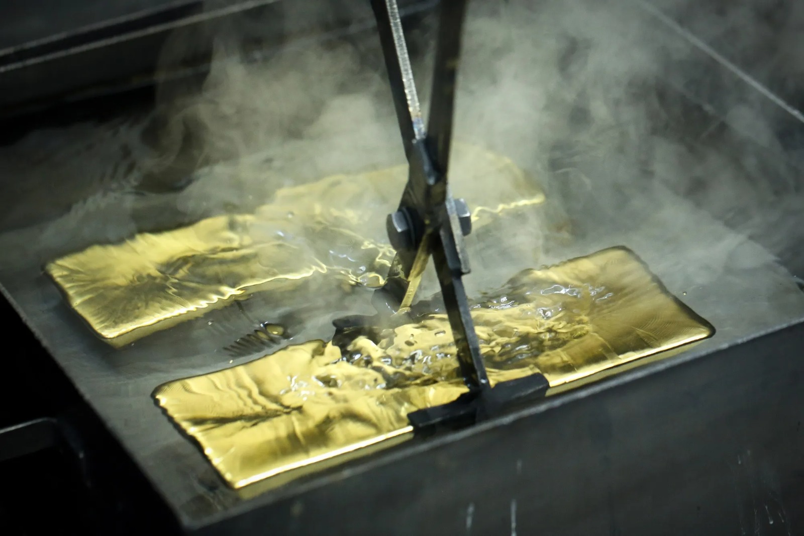Namibia - Gold posts 70% gain in 2025, enters 2026 at elevated levels ...
