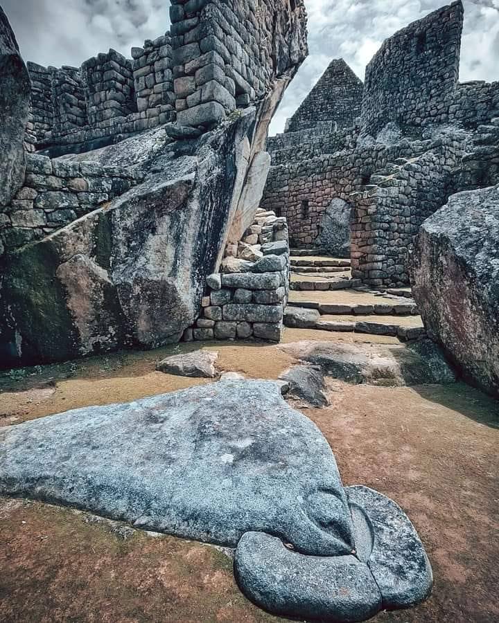 Perú - El “Templo de Cóndor” es uno de los ejemplos más espectaculares ...