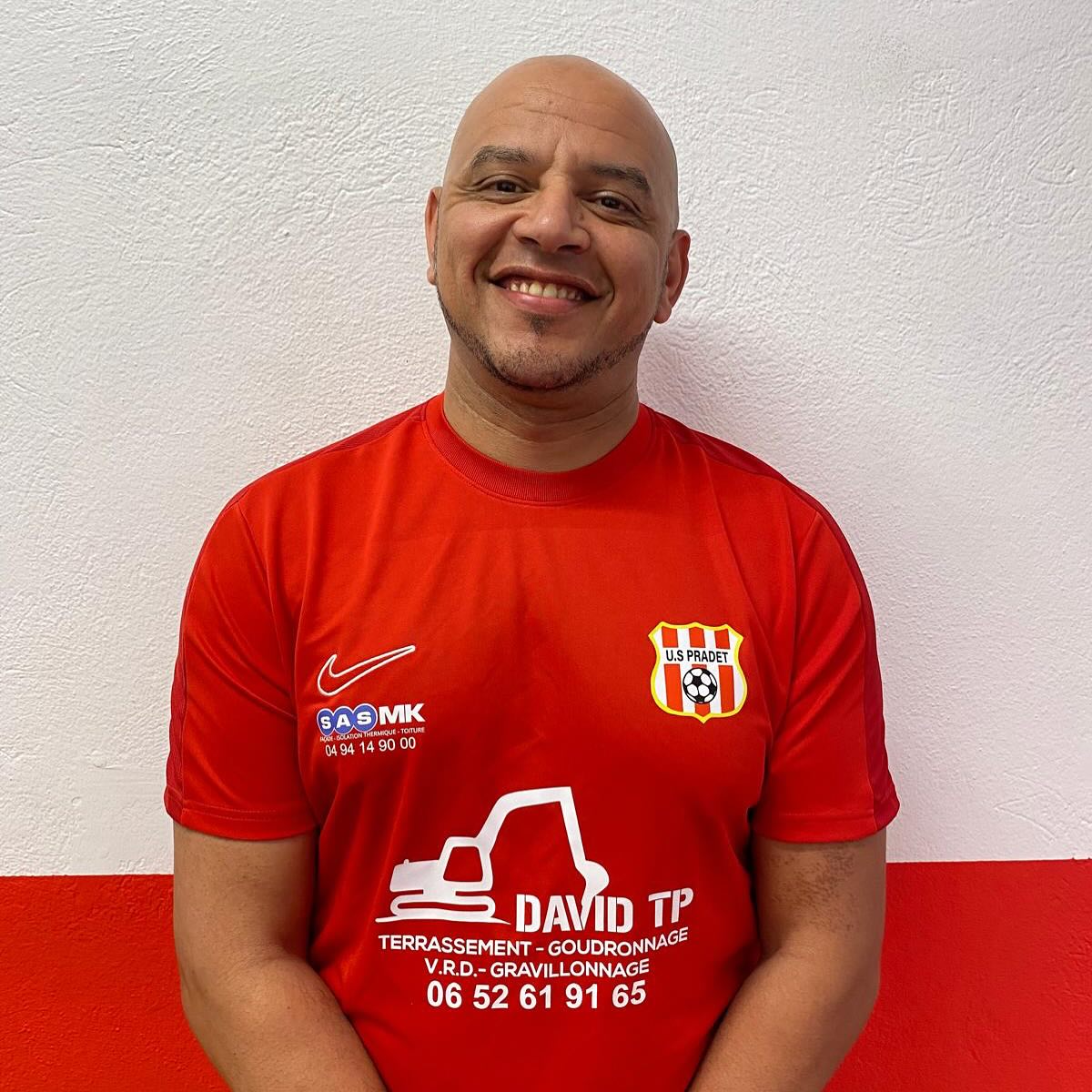 US - 🔴⚪️ UN NOUVEAU ROUGE ET BLANC 🔴⚪️ Nous sommes heureux d’annoncer ...