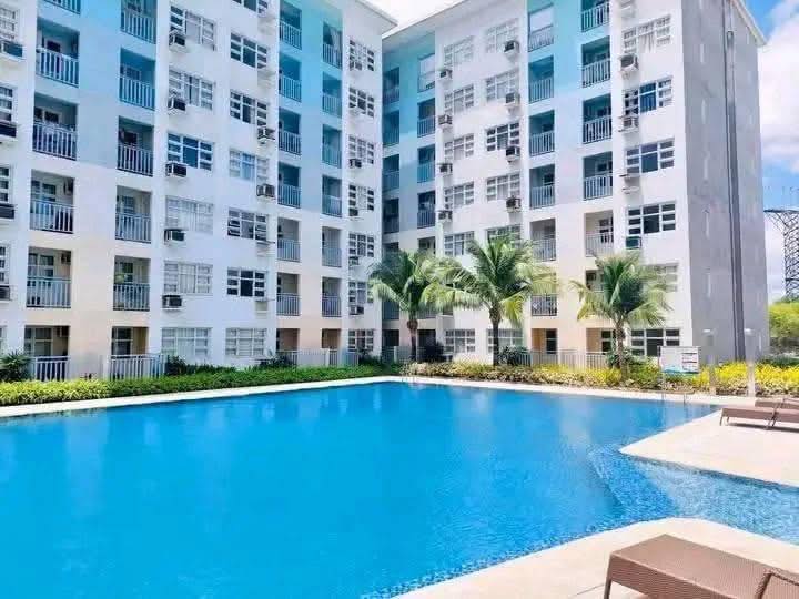 Seabreeze Suites Seawind Condo