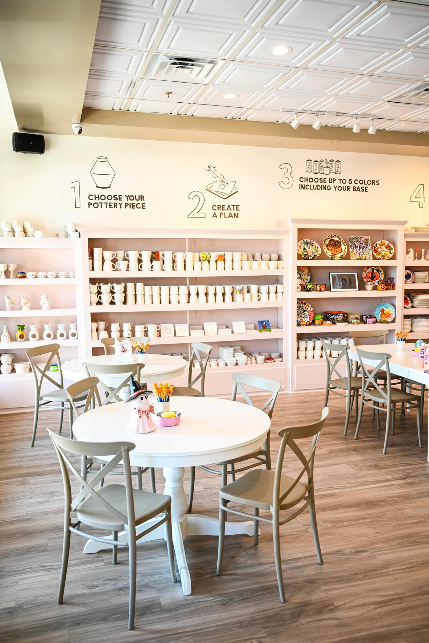 🎉 Color Cafe’s got a fresh new... - Simi Valley Town Center | Facebook