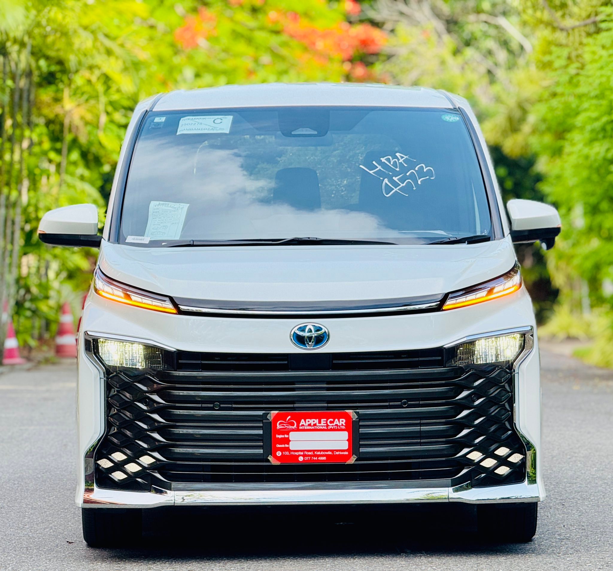 🆕️🍎❤⚫🔴🔘🔺🔝TOYOTA VOXY SZ HYBRID FULLY LOADED 🔺Toyota Voxy