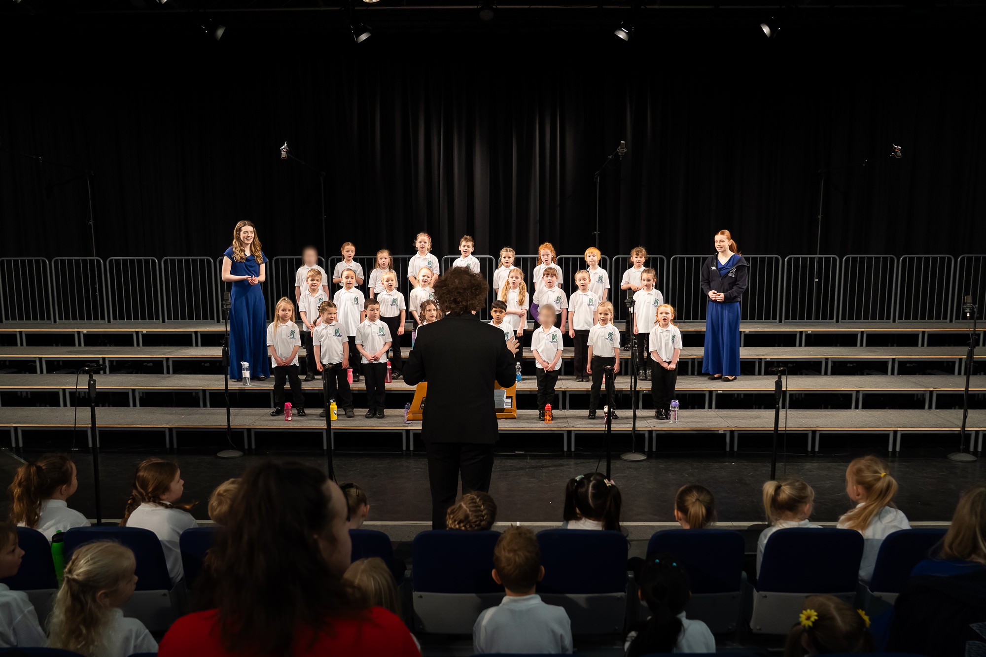 barnsley-youth-choir-added-a-new-photo-barnsley-youth-choir