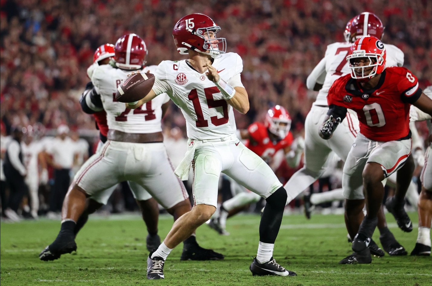 CBS - Alabama remained at No. 4 in the AP college football poll Sunday ...