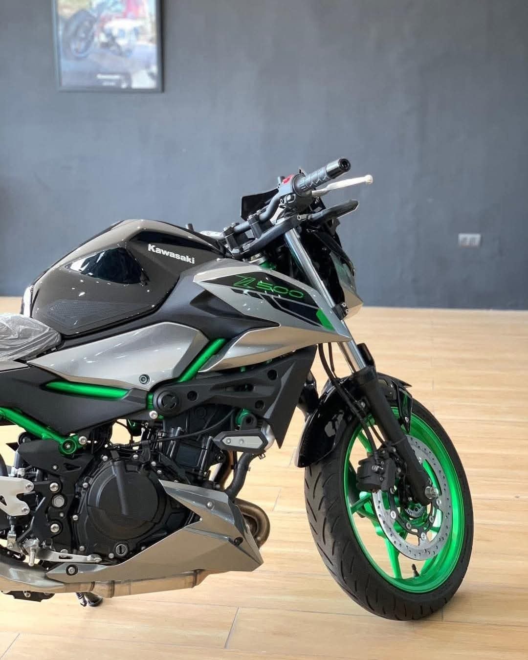 Z500 SE 2025! 🔥 Now available at Wheeltek Davao 🚀 💰 Promo Price