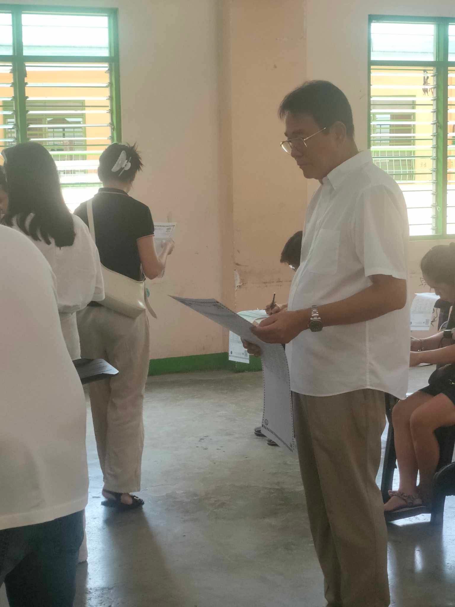 Congressman Edwin L.... - Congressman Edwin L. Olivarez