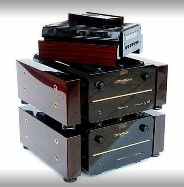 Nakamichi Dragon and an Alpine AL-85.