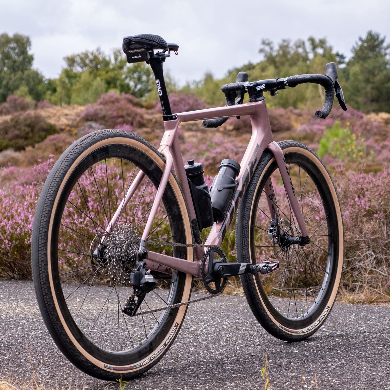 fischer fahrrad handyhalterung Smartphonehalter Spider, sichert das Smartphone von Allen Seiten, 360°-Drehung möglich, einfach zu montieren, schwarz, 1 Stück Elektronik & Foto Air Speed Size:8'3